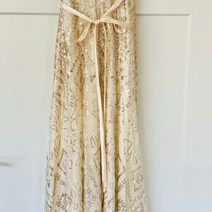 Elegant Angelina Faccenda Formal Gown with Ribbon Tie